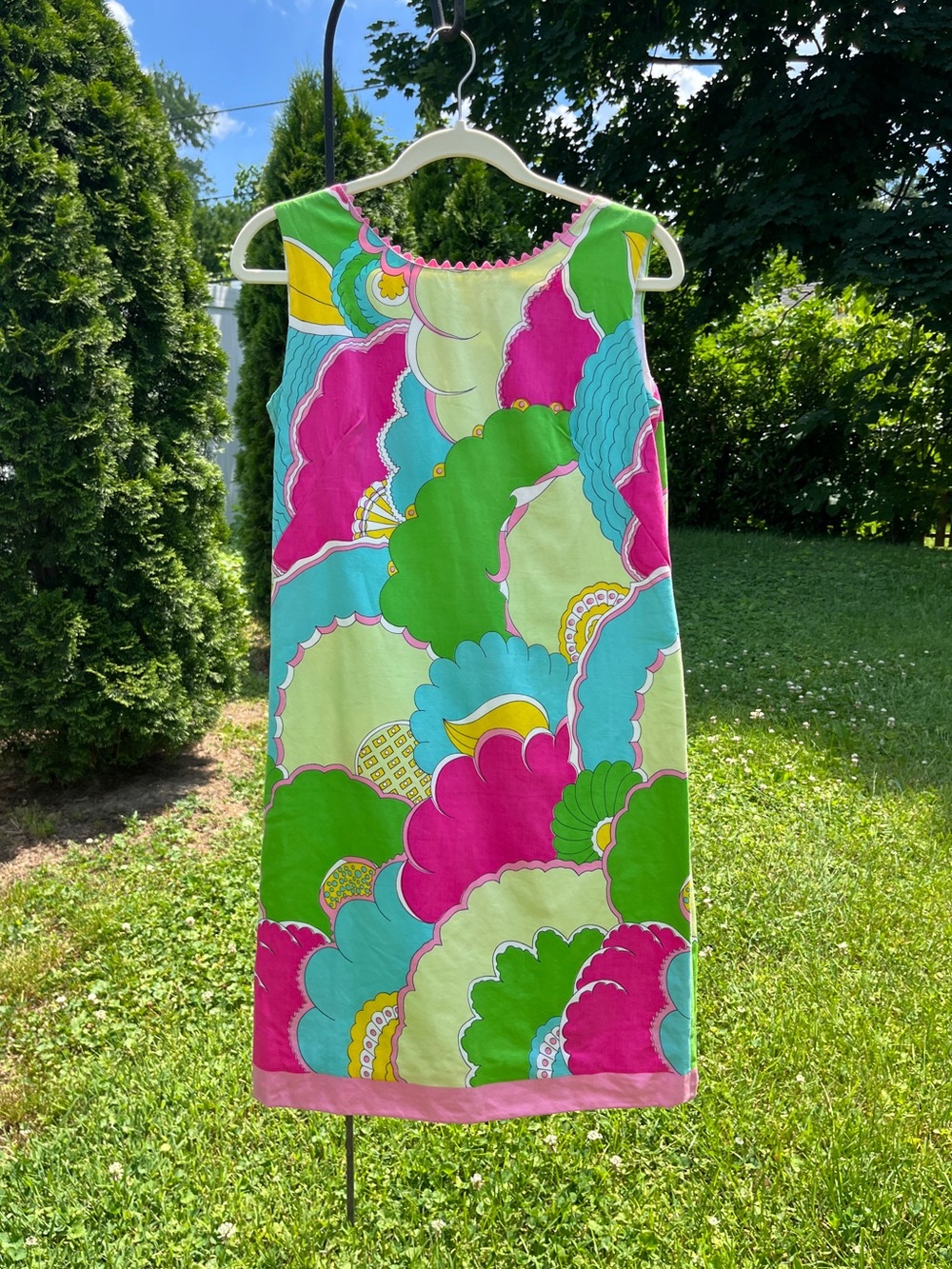 Vibrant Vintage Colorful Sleeveless Dress.